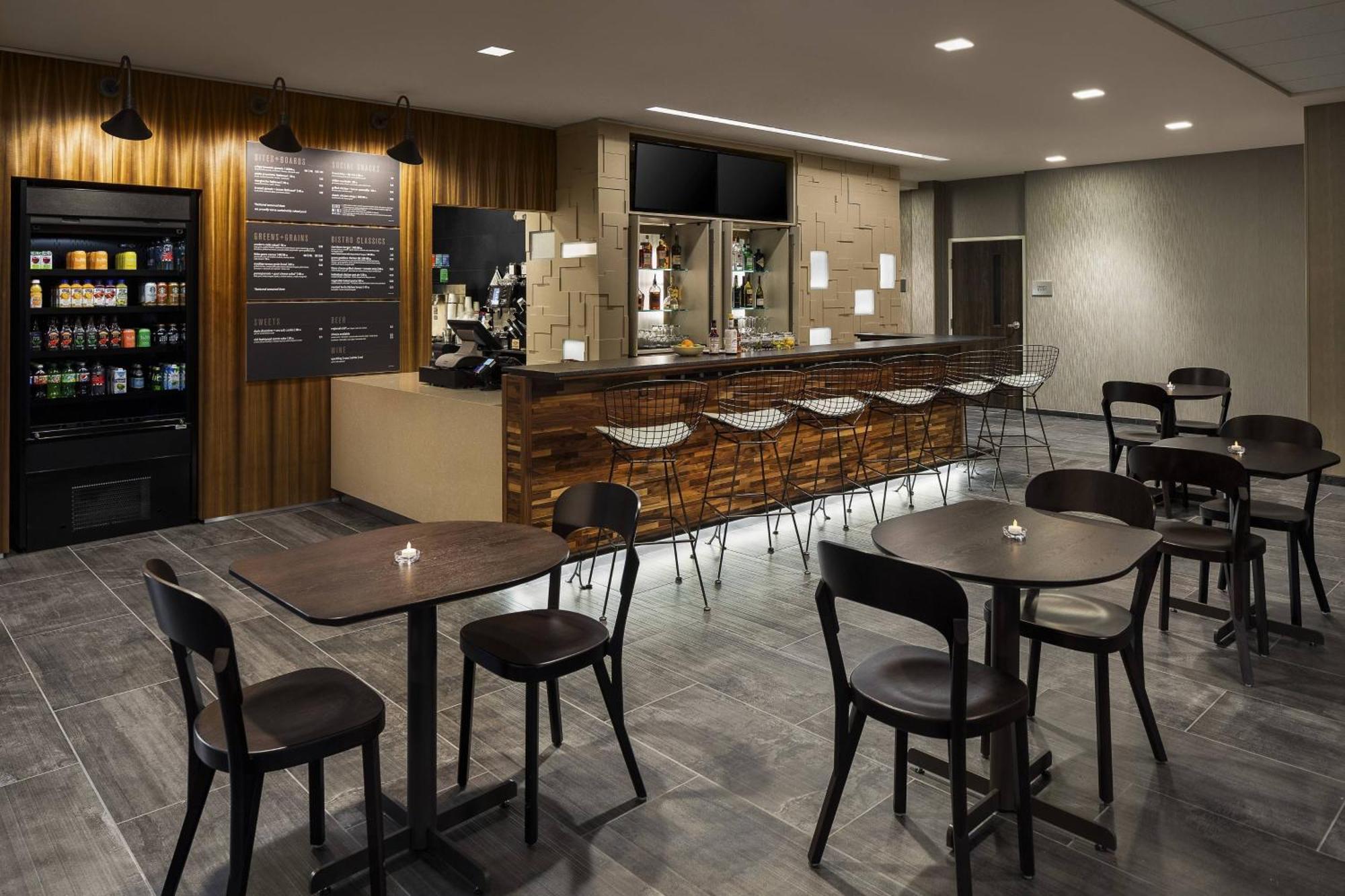 Hotel Courtyard By Marriott Seattle Northgate Exterior foto